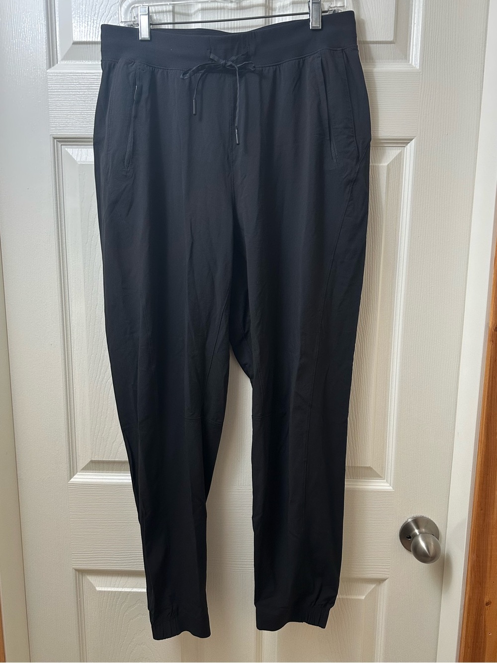 Lululemon License to Train High-Rise Pant
Black Size 10